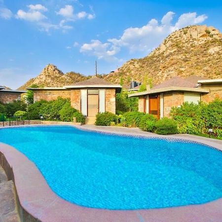 Grass Field Valley Resort Jaipur Dış mekan fotoğraf