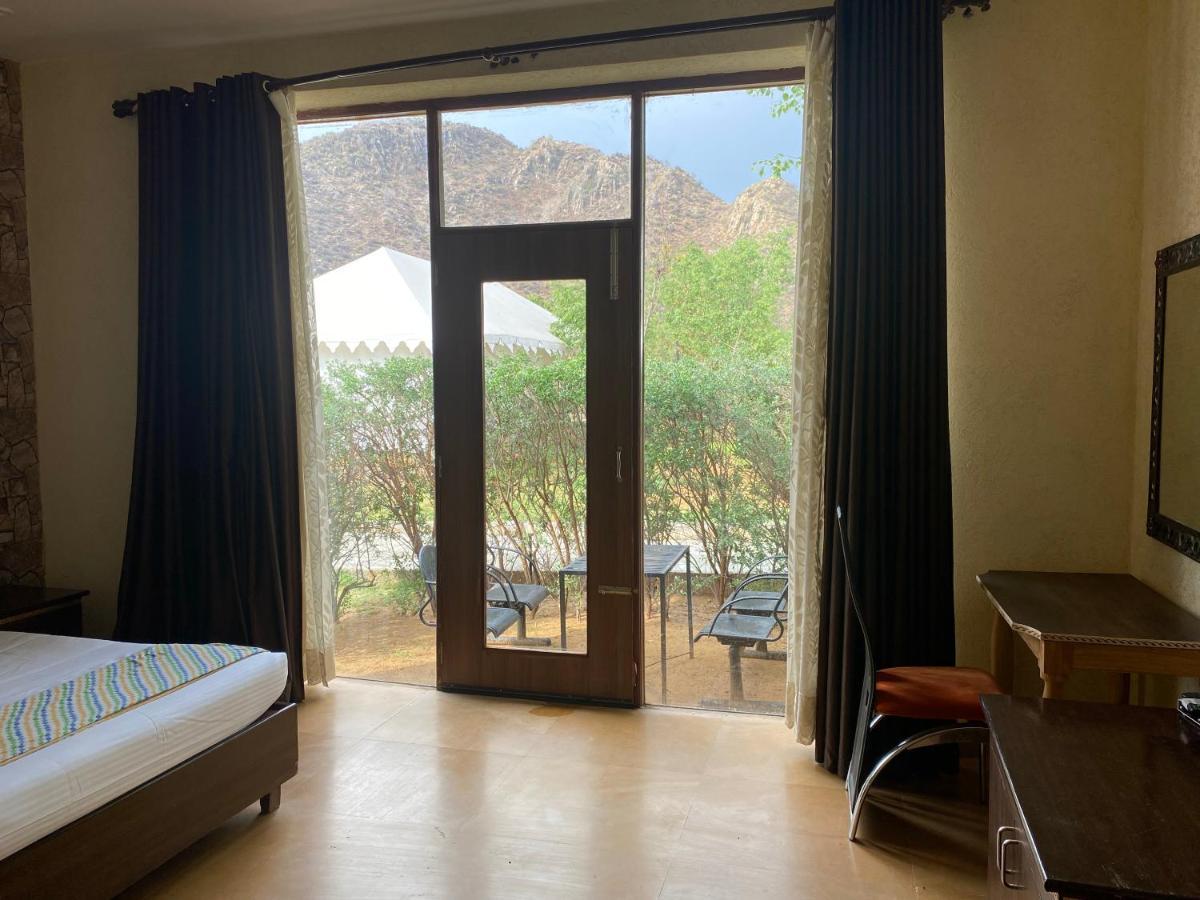 Grass Field Valley Resort Jaipur Dış mekan fotoğraf