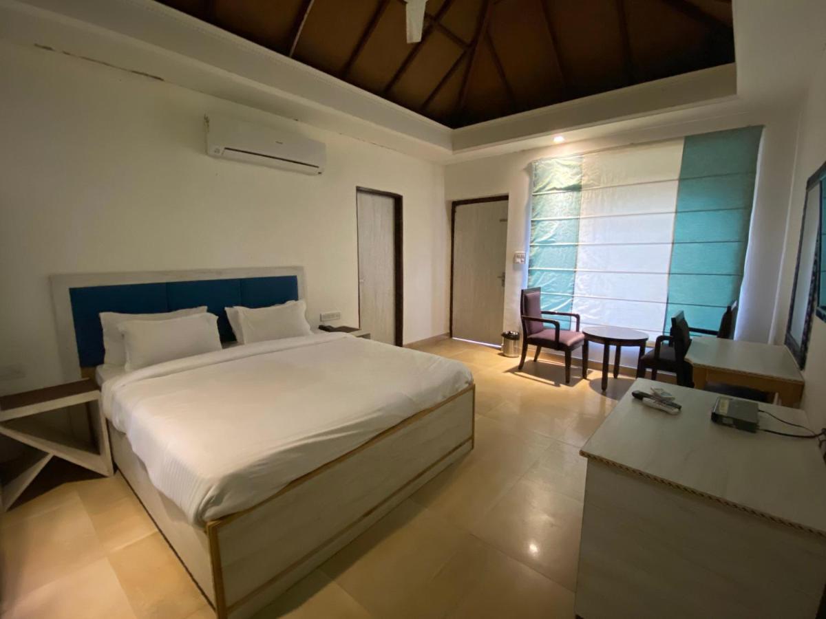 Grass Field Valley Resort Jaipur Dış mekan fotoğraf